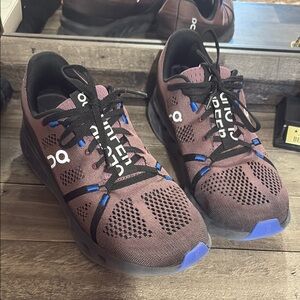 On Running womens maroon and Blue Shoes